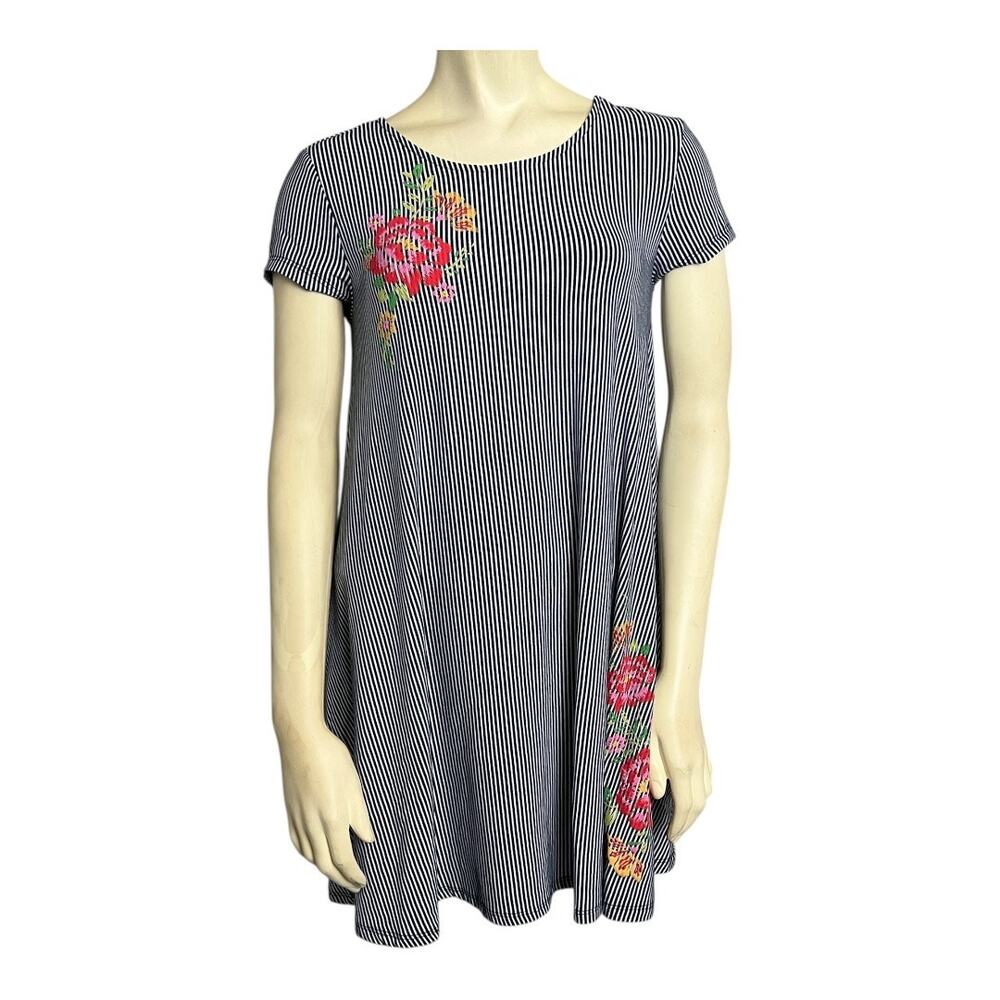 Derek Heart Women's Dress Small Blue White Stripe Floral Stretch Casual Keyhole